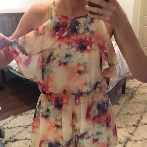 Vestique multicolored tie back romper - Picture 5 of 6